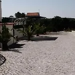 Quinta Do Ribeirinho Pensión Vilar da Mó