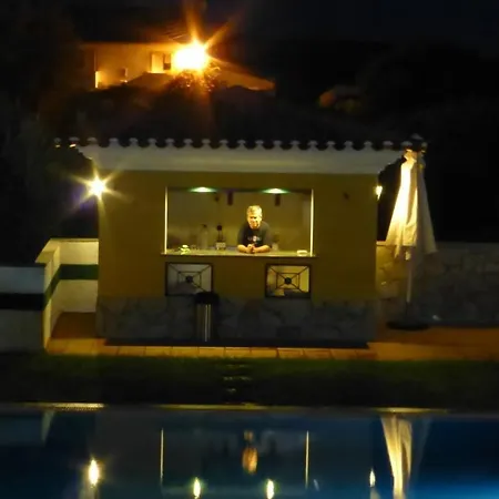 Quinta Do Ribeirinho 2* Vilar da Mó