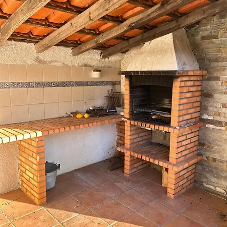 Quinta Do Ribeirinho بيت ضيافة 2*