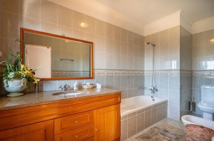 Guest house Quinta Do Ribeirinho