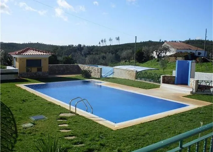 Quinta Do Ribeirinho 2*